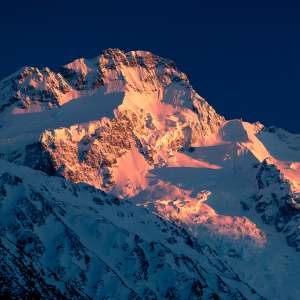 Mount Sefton Genesis Wallpaper