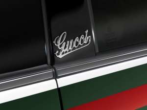 Fiat 500 Gucci Logo Wallpaper