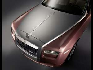 Rolls Royce Rose Quartz Ghost Bonnet Wallpaper