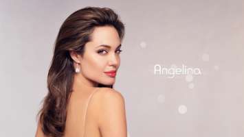 Angelina Jolie Beautiful Pink Wallpaper