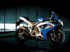 Suzuki Gsx R750 Wallpaper